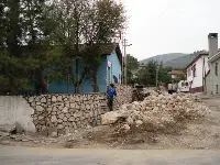 Sağlık Ocağı'nın Bahçe Duvarı Yapılıyor