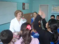 Nuray Öğretmen Emekli Olmasına Rağmen Öğrencilerinden Kopamıyor