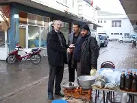 Başkan Özkaraman Köylü Pazarını Gezdi