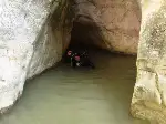 Hark Köyünde Kanyon İçinde Mağara