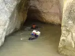Hark Köyünde Kanyon İçinde Mağara