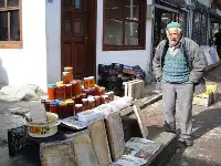 Bal Çok Alan Yok