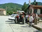 Duran Otomobile Çarptı