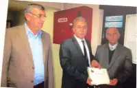 Vali Büyük’ten Plaket