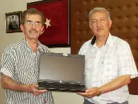 YİBO Müdürlüğüne Bilgisayar Bağışladı