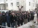 Gözyaşları Arasında Toprağa Verili