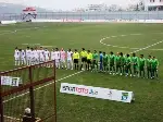 Arkadaşları Tribünde ...