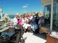 Yemekte Buluştular