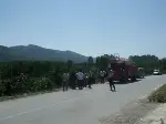 Otomobil Şarampole Yuvarlandı: 5 Yaralı