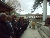 Gülmez Toprağa Verildi