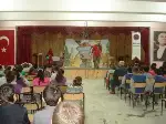 İbiş İle Memiş Ormanda