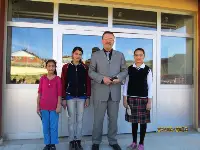 Resim Yarışmasında Dereceye Giren Öğrencilere Ödül Verildi