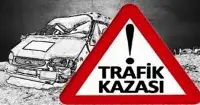 Lastiği Patlayan Otomobil Kaza Yaptı