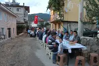 Santral Sokakta İftar