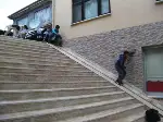 Hiç Oluyor mu Çocuklar ?