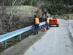 Yol Kenarlarına Bariyer