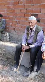 Kulağından Arı Isıran Yaşlı Adam Öldü