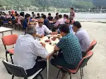 Okula Katkı Sağlayanlara Şükran Plaketi