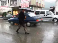 Sağanak Yağış Serinletti
