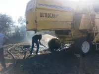Tarlada Biçerdöver Yangını