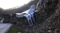 Mısır Yüklü TIR Devrildi