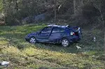 Otomobil Şarampole Uçtu : 4 Yaralı