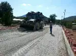 PARKE VE TRATUVAR ÇALIŞMALARI ARALIKSIZ DEVAM EDİYOR