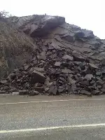 Taraklı Geyve Yolunda Heyelan
