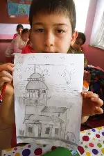 Öğrencilerden Karakalem Çalışması