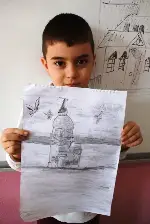 Öğrencilerden Karakalem Çalışması
