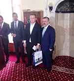 Genç Hatipler Minberde
