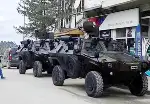 Zırhlı Araçlar Taraklı Sokaklarında