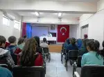 Taraklı ÇP Anadolu Lisesi'n de Kariyer Günleri Devam Ediyor
