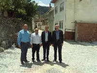 Taraklı Sokakları Nakış Gibi İşleniyor