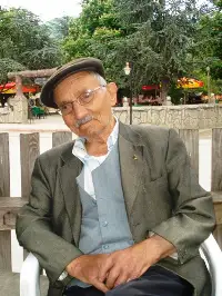 Saadettin Kaynak Vefat Etti