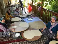 Taraklı'da Ev Hanımlarının Kışlık Telaşı Başladı