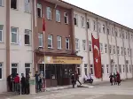 Okulların Taşınmasına Karşı çıkan Aileler Tepkili