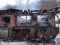 2 Katlı Ev, çıkan yangında kullanılmaz hale geldi. 