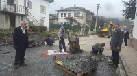 YOLLAR PARKE DÖŞENİYOR