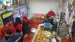 Elit Simit Sarayı ve Pastaneleri dualarla açıldı..
