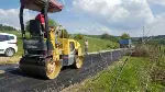 Karagöl Yaylası yolunda asfalt yama çalışması