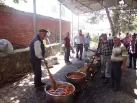 İçdedeler Mahallesi’n de Hayır Pilavı Dağıtıldı
