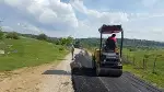 Karagöl Yaylası yolunda asfalt yama çalışması