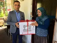 Kaymakam 'dan Dikiş Makinası Hediyesi