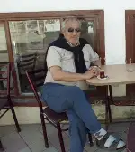 Bir zamanlar yerel gazetelerin Taraklı Muhabiriydi.