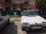 ENGELLİ ARAÇ PARKI'NA PARK ETMİŞ OTOMOBİLİN SAHİBİ HAFTALARDIR YOK.