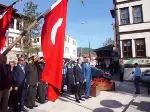 ÇELENK SUNMA TÖRENİ YAPILDI