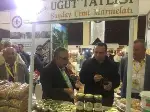 Uğut Tatlısını Denediler