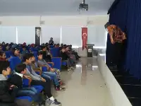 YENİDOĞANLI ÖĞRENCİLER TİYATRO ETKİNLİĞİNE KATILDI