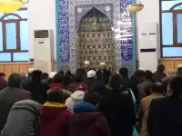 7 den 70 e Sabah Namazında Buluşuyor